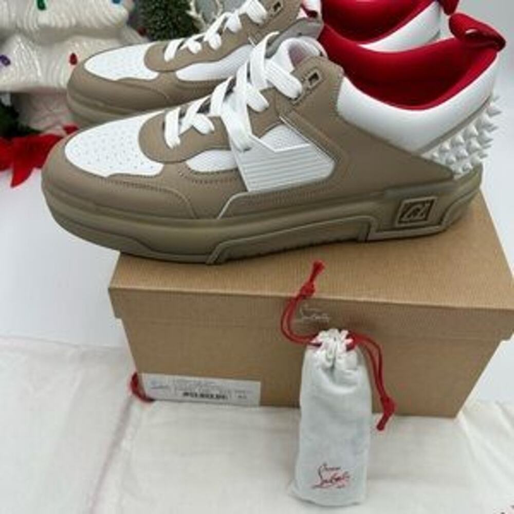 SOLD Christian Louboutin Astroloubi low top sneakers Leather trimmed size 45 - Picture 7 of 12